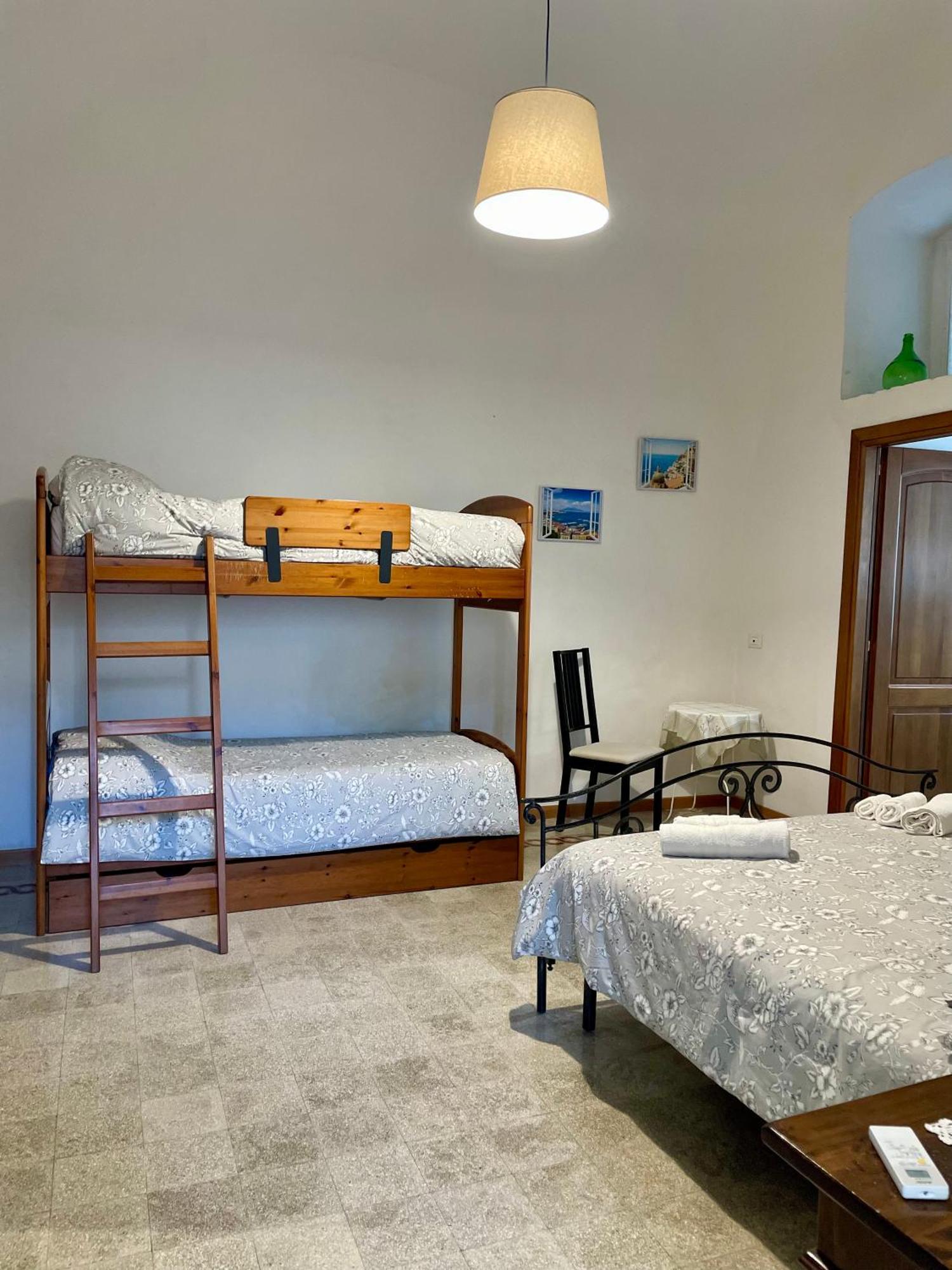 Mena Holiday House Villa Sant'Agnello Exterior photo